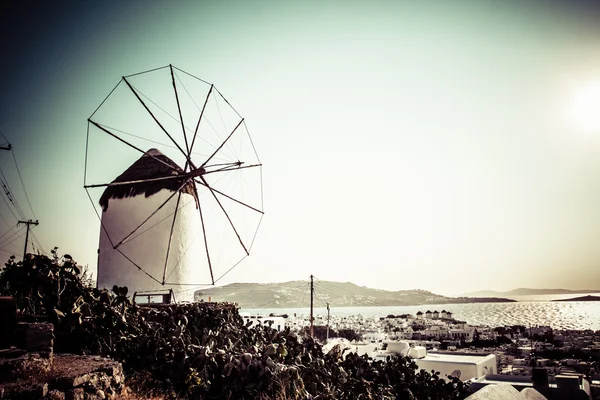 Mykonos island, Yunanistan yel değirmeni detay. — Stok fotoğraf