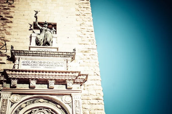 Eski Avrupa street, bergamo, İtalya — Stok fotoğraf