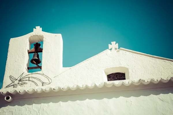 Chiesa bianca nelle Isole Baleari — Foto Stock