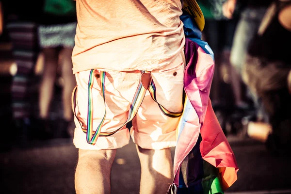 男同性恋和女同性恋者走在同性恋骄傲游行 — 图库照片