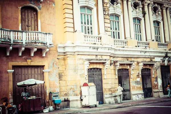 Praça das carruagens, centro da cidade de Cartagena das Índias (Colômbia) ) — Fotografia de Stock