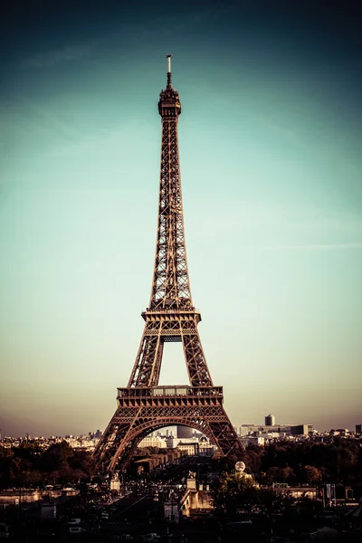 Der Eiffelturm in Paris — Stockfoto