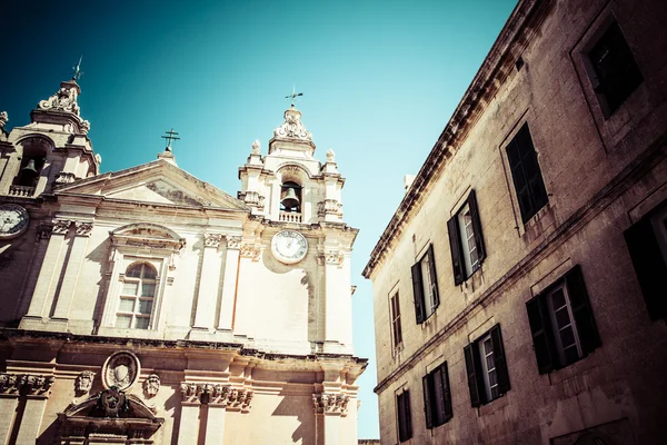 A kastély rabat (victoria) vár (gozo, a máltai szigetek ősi lépcsők) — Stock Fotó