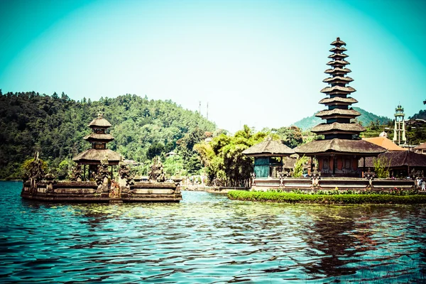 Pura Ulun Danu Bratan, Bali — Stock Photo, Image