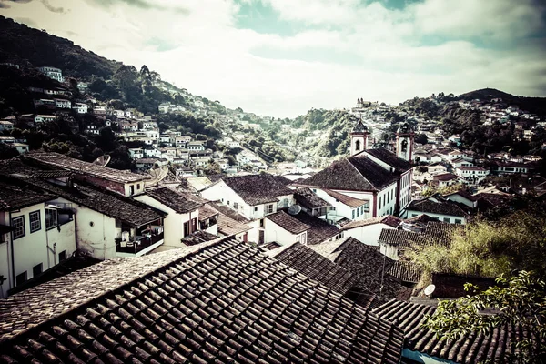 Zicht op de Unesco werelderfgoedstad Ouro Preto in Minas Gerais Brazilië — Stockfoto