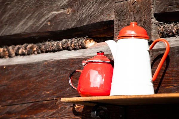 Traditionella landsbygden träbyggnad i Polen. — Stockfoto