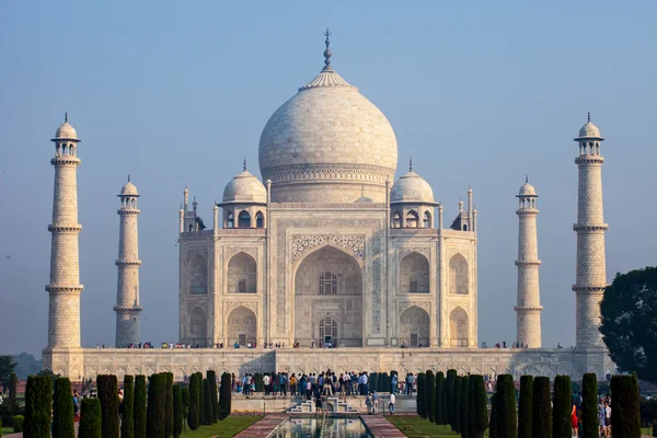 Taj mahal, ünlü tarihi bir anıt, bir anıt aşk, Hindistan, agra, uttar Pradesh büyük beyaz mermer mezar