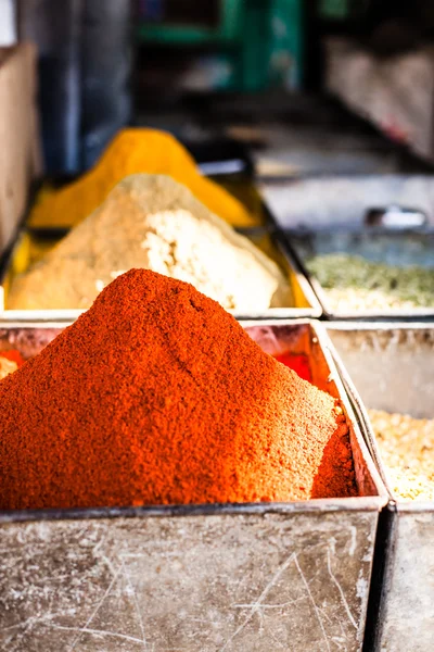 Mercado de especiarias tradicionais na Índia . — Fotografia de Stock