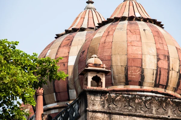 Safdarjung's tomb är en trädgård grav i ett marmor mausoleum i delhi, Indien — Stockfoto