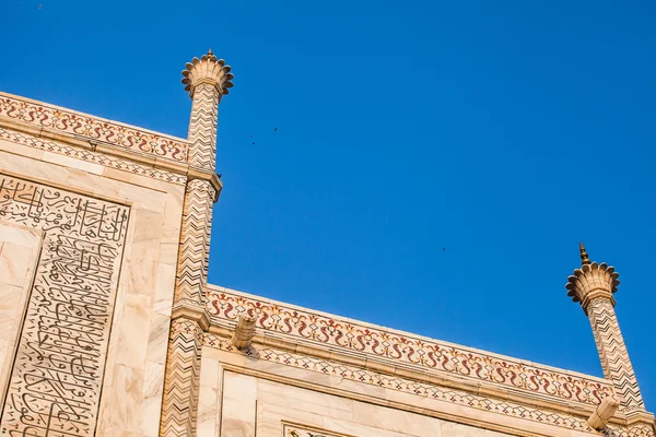 Taj mahal, ünlü tarihi bir anıt, bir anıt aşk, Hindistan, agra, uttar Pradesh büyük beyaz mermer mezar — Stok fotoğraf