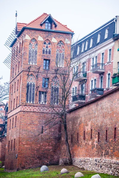 Traditionele architectuur in beroemde Poolse stad, torun, Polen. — Stockfoto