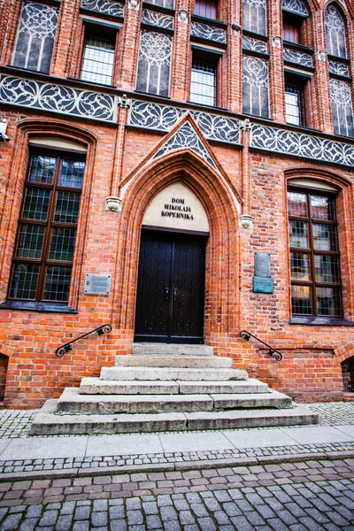 Huis van Nicolaas copernicus (dom mikolaja kopernika), torun, Polen — Stockfoto