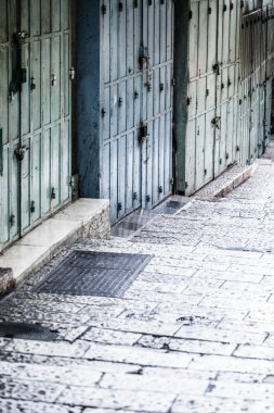 eski sokak arasında Yahudi Mahallesi, Kudüs, İsrail.