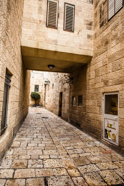 Beco antigo no bairro judaico, Jerusalém, Israel . — Fotografia de Stock