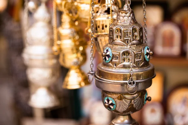 エルサレムの旧市街で宗教お土産ショップ — ストック写真