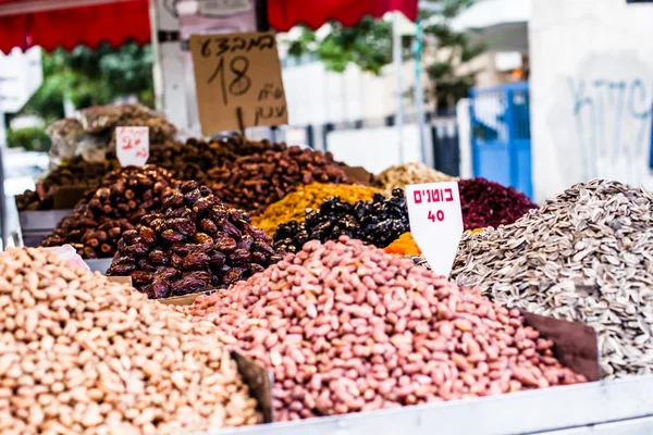 Fruits secs sur le marché de Jérusalem, Israël — Photo