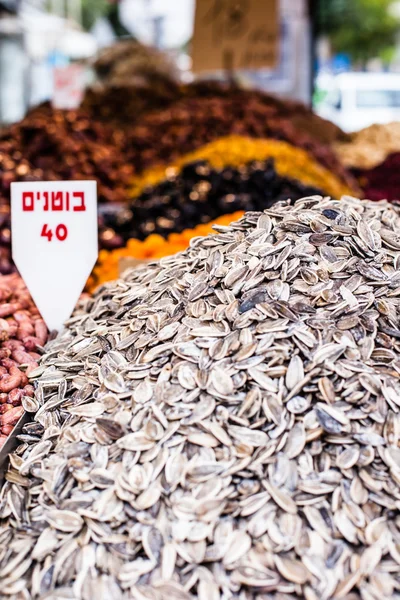 Suché ovoce na trh v Jeruzalém, Izrael — Stock fotografie