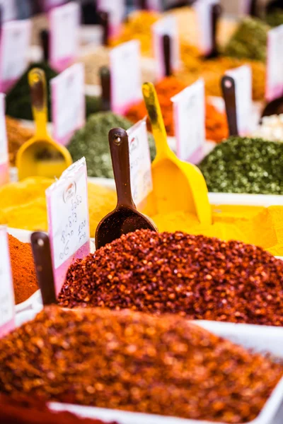 Spices on display in open market in Israel. — Stock Photo, Image