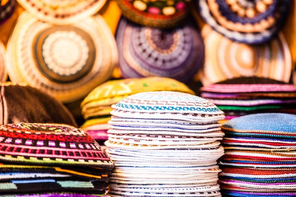 Yarmulke - roupa de cabeça judaica tradicional, Israel . — Fotografia de Stock