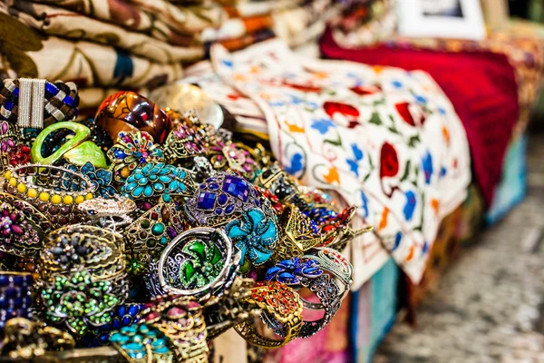 Traditionell gatumarknad i jerusalem, israel. — Stockfoto