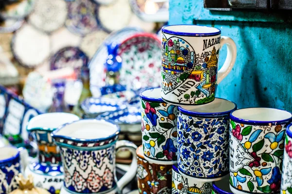Traditional ceramic in local Israel market. — Stock Photo, Image