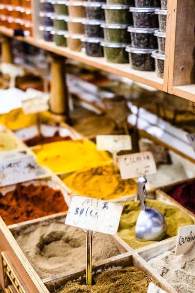 Spices on display in open market in Israel. — Stock Photo, Image