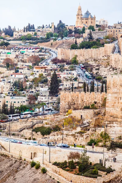 Traditionelle architektur in jerusalem, israel. — Stockfoto