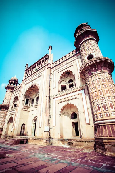 Safdarjung's Tomb est une tombe de jardin dans un mausolée en marbre à Delhi, en Inde — Photo