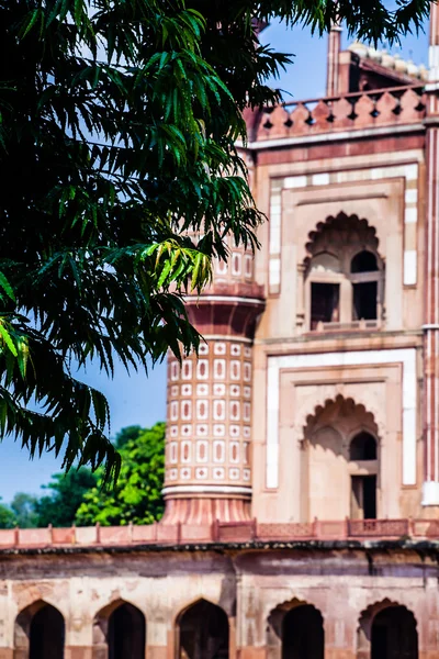 Safdarjung grav er en have grav i en marmor mausoleum i Delhi, Indien - Stock-foto