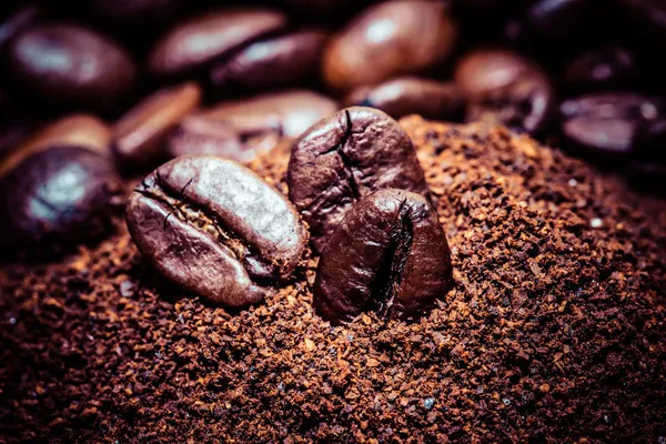 Kaffe bean på makro för bakgrund — Stockfoto