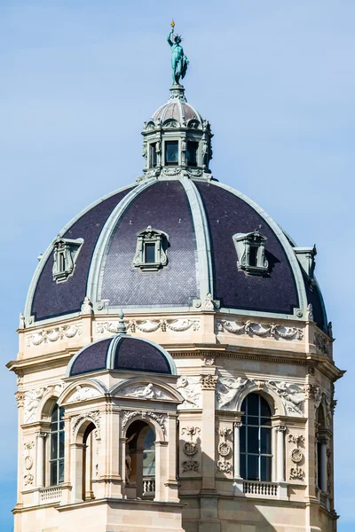 Kunsthistorisches museum at the Museum District, Viena, Austria —  Fotos de Stock