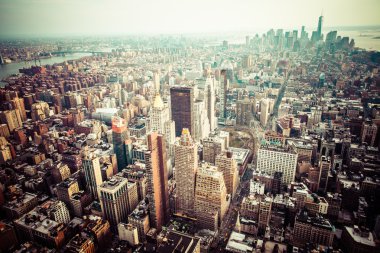 gün batımında, new York'un manhattan Skyline havadan görünümü 
