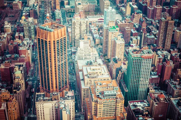 Flygfoto över manhattan skyline i solnedgången, new york city — Stockfoto