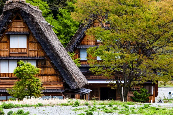 Satul tradițional și istoric japonez Ogimachi - Shirakawa-go, Japonia — Fotografie, imagine de stoc