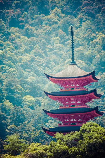 Pagoda berlantai lima di Miyajima, Jepang — Stok Foto