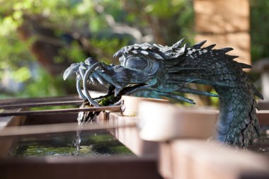 Japonca tapınak yıkama elinde alanı 