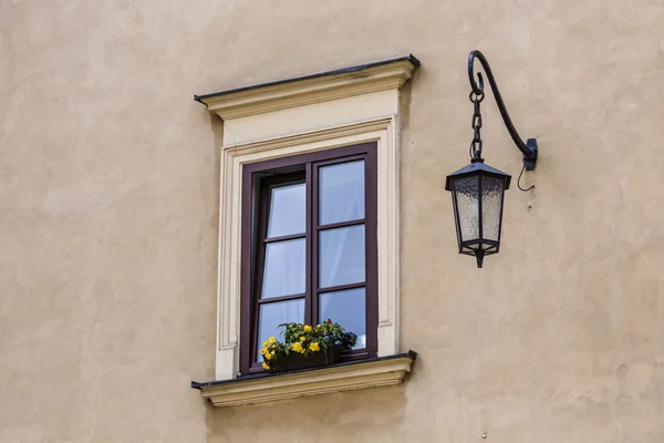 Casas tradicionais em Cracóvia, Polonia — Fotografia de Stock