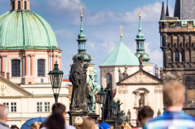 Prag 'daki Charles Köprüsü 