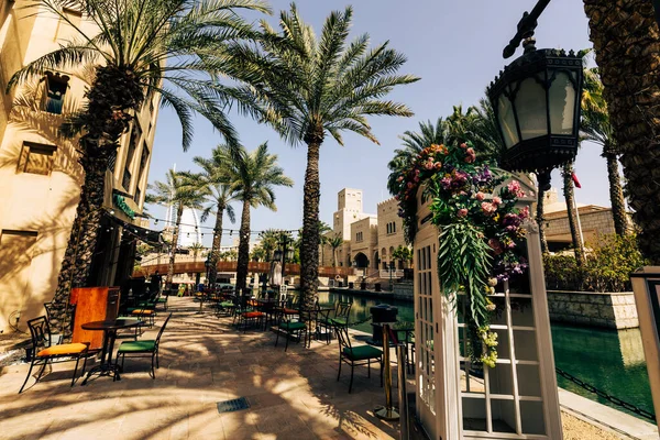 Madinat Jumeirah Dan Burj Arab Görüşü Geleneksel Arap Biçimi Mimari — Stok fotoğraf