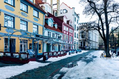 Riga Eski Kasabası. Orta Çağ Gotik Mimarisi. Riga Letonya 'nın başkenti. Baltık devletleri. Avrupa.