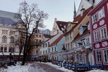 Riga Eski Kasabası. Orta Çağ Gotik Mimarisi. Riga Letonya 'nın başkenti. Baltık devletleri. Avrupa.