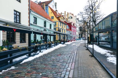 Riga Eski Kasabası. Orta Çağ Gotik Mimarisi. Riga Letonya 'nın başkenti. Baltık devletleri. Avrupa.