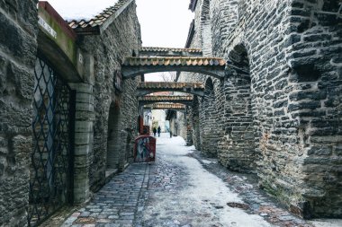 Tallin Eski Kasabası. Orta Çağ Gotik Mimarisi. Tallin Estonya 'nın başkenti. Baltık devletleri. Avrupa.