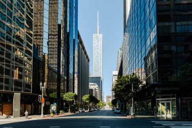 Los Angeles, Kaliforniya, ABD 'deki şehir merkezindeki binaların silueti.