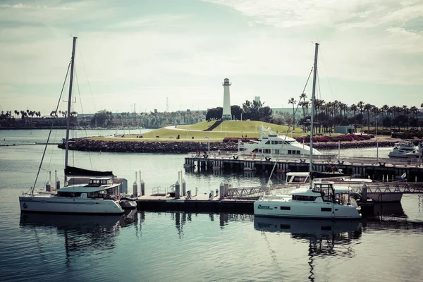 加利福尼亚长滩彩虹港的海岸线村 — 图库照片