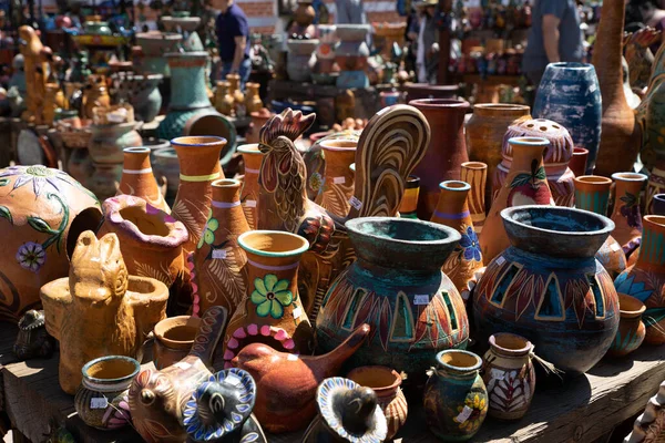 Variety Barevných Mexických Tradičních Suvenýrů Trhu Mexiku — Stock fotografie