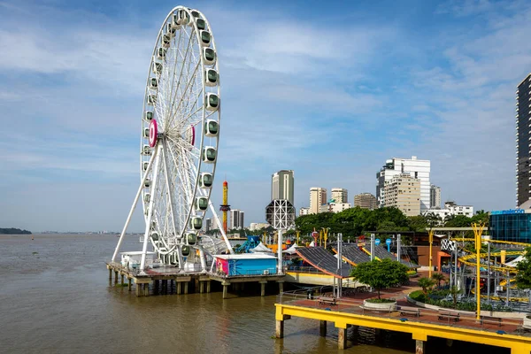 Widok Malecon 2000 Rzekę Guayas Guayaquil Drugim Wielkości Mieście Ekwadorze — Zdjęcie stockowe