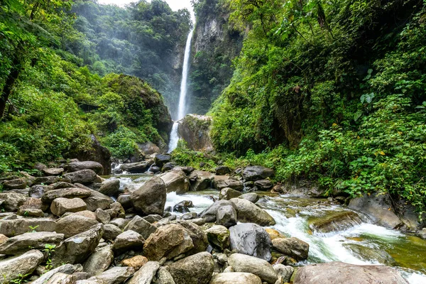 Cachoeira Roco Machay Banos Santa Água Equador América Sul — Fotografia de Stock