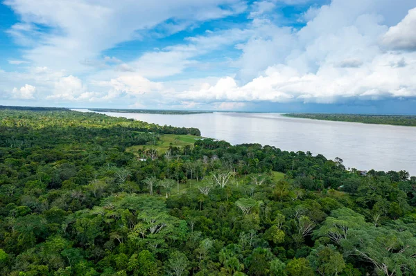 Amazon Nehri Hava Manzarası Güney Amerika Peru Tropik Yeşil Yağmur — Stok fotoğraf