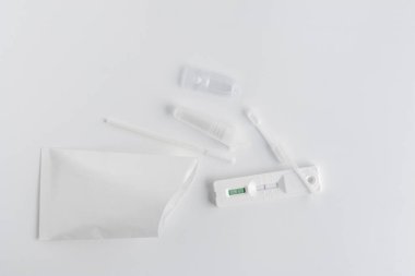 Ev Kullanımı için COVID-19 Antijen Test Kasetçaları.